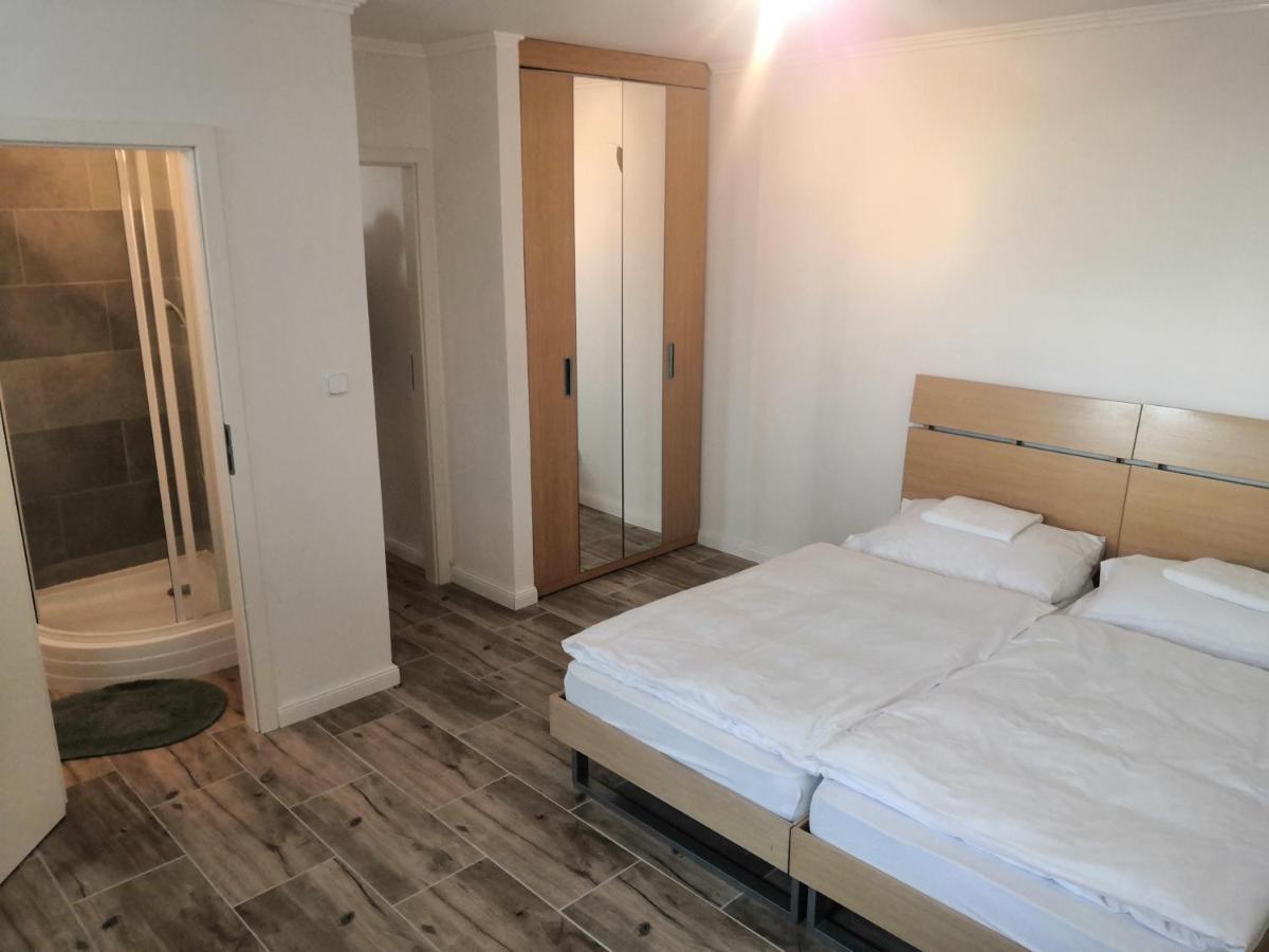 Vehlovice Apartments Mělník Zewnętrze zdjęcie