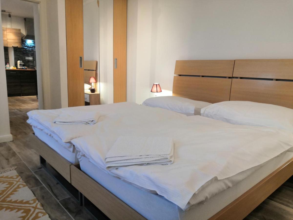 Vehlovice Apartments Mělník Zewnętrze zdjęcie