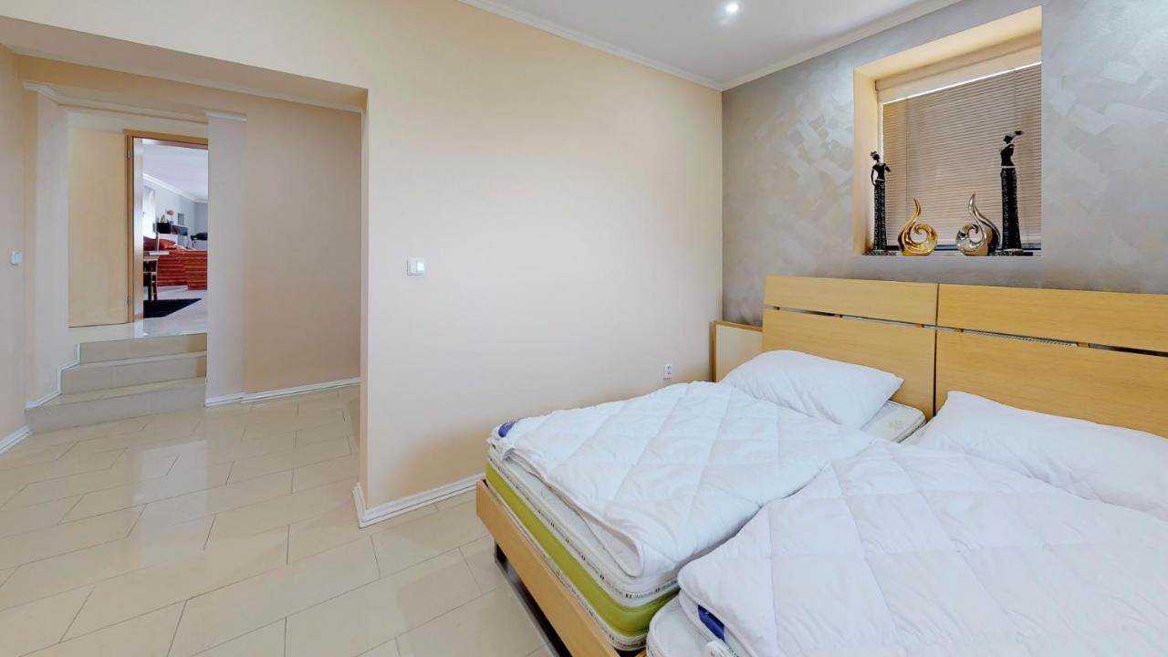 Vehlovice Apartments Mělník Zewnętrze zdjęcie