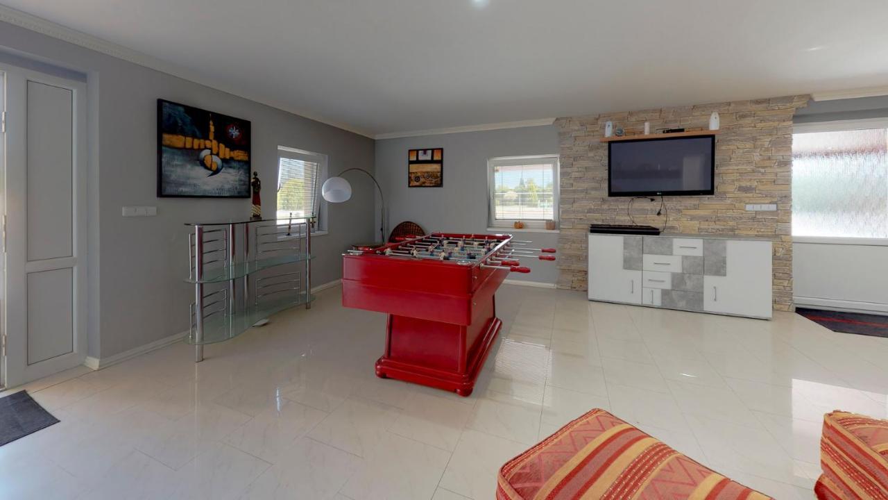 Vehlovice Apartments Mělník Zewnętrze zdjęcie
