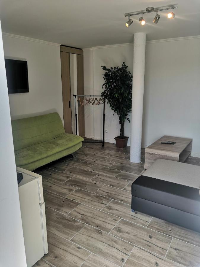 Vehlovice Apartments Mělník Zewnętrze zdjęcie