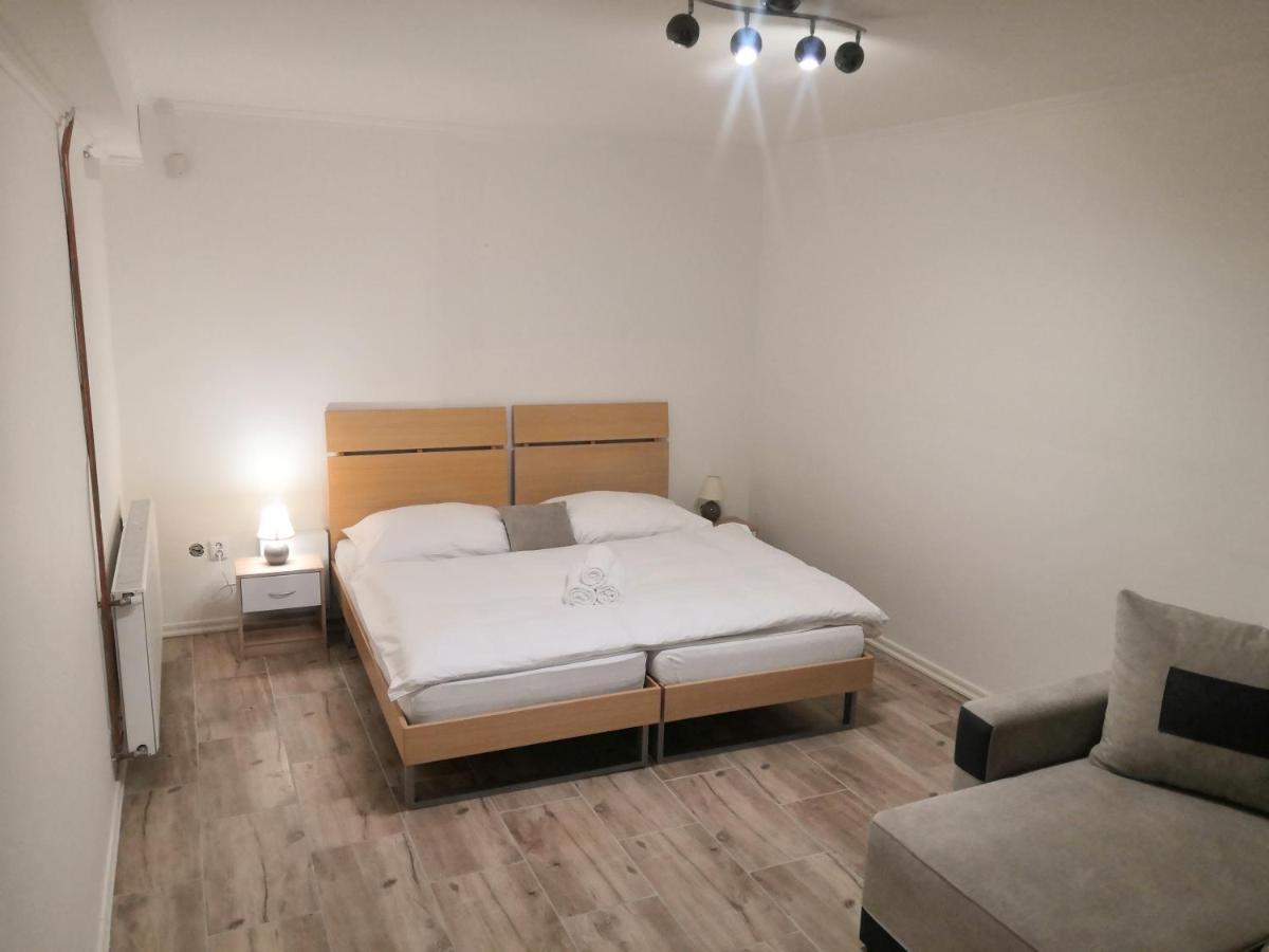 Vehlovice Apartments Mělník Zewnętrze zdjęcie